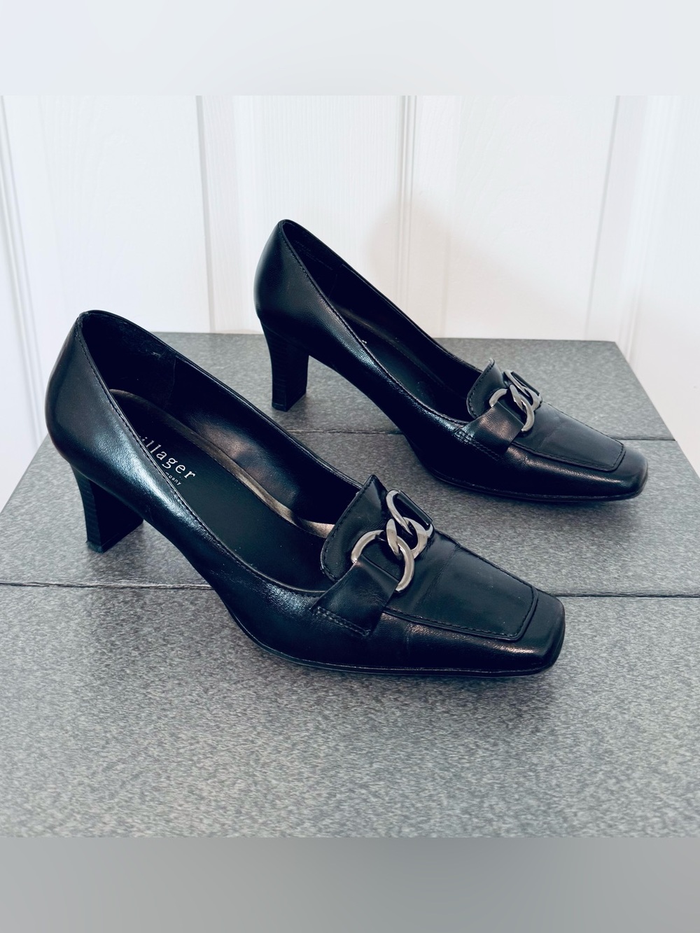 Villager Ophelia Black Leather Heels Size 8 | Chain Accent | Boss Lady
